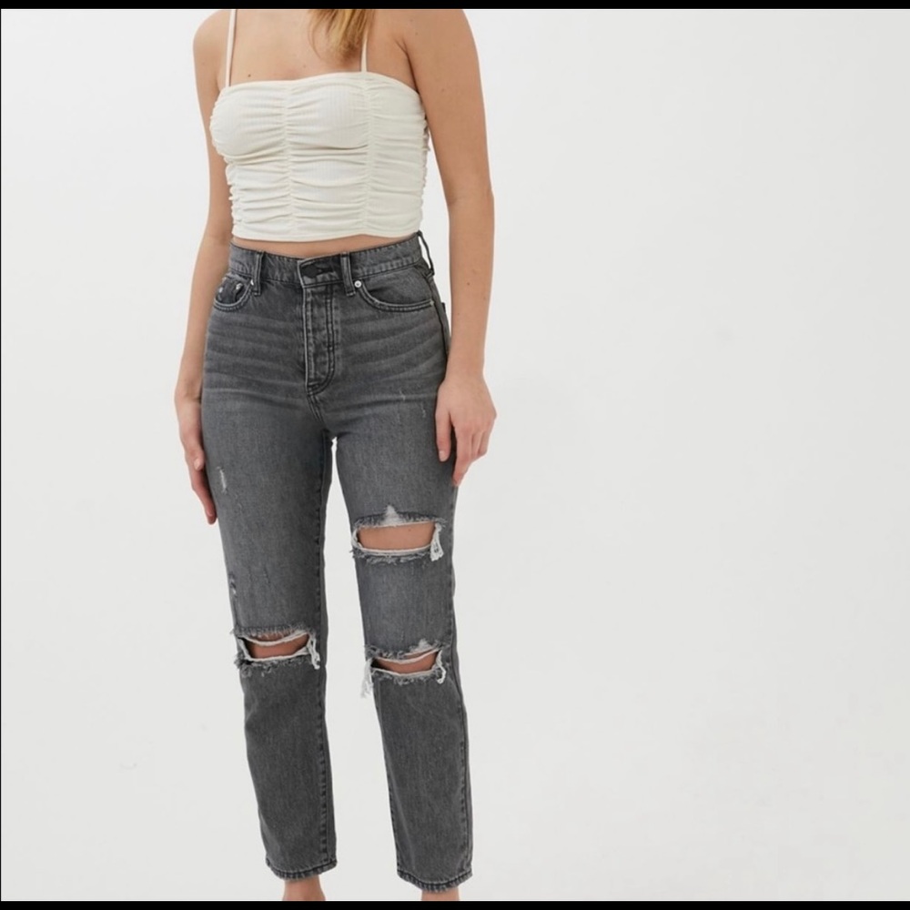 BDG Slim Straight Distressed Jeans - Size 32